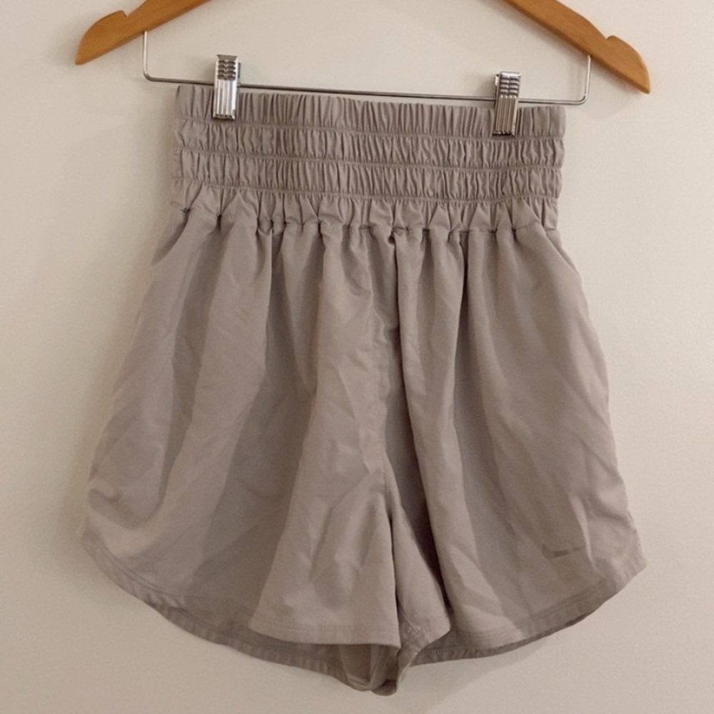 Nike Women's High-Waisted Gray Shorts